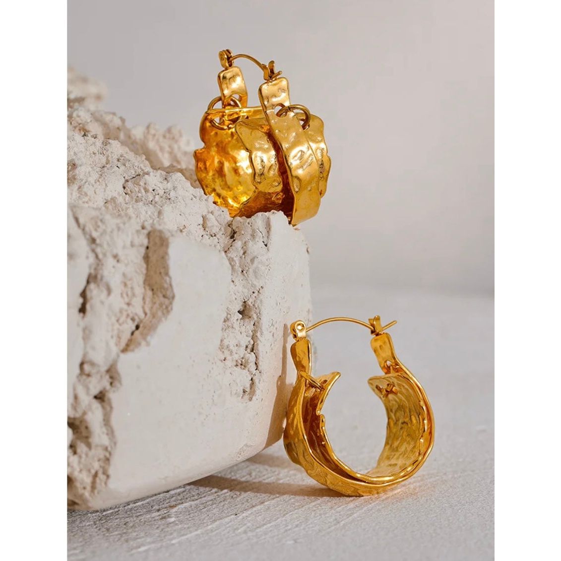 Exquisite Gold Hammered Hoop Earrings